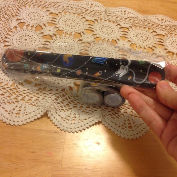 Slap Bracelets, cool party favors, space theme - Picture 5 of 6
